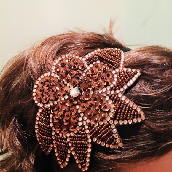 🆕🌺 Head band with stones. - Picture 1 of 5